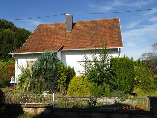 Einfamilienhaus zum Kauf provisionsfrei 125.000 € 6 Zimmer 100 m² 770 m² Grundstück Haustadt Beckingen 66701