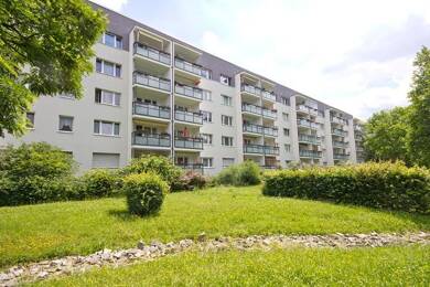 Wohnung zur Miete 314 € 2 Zimmer 50,5 m² 5. Geschoss Mannheimer Str. 54 Südstadt Halle (Saale) 06128
