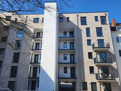 Wohnung zur Miete 1.145 € 2 Zimmer 69,6 m² 2. Geschoss frei ab sofort Sörensenstr. 14-16 Gaarden - Süd / Kronsburg Bezirk 4 Kiel 24143