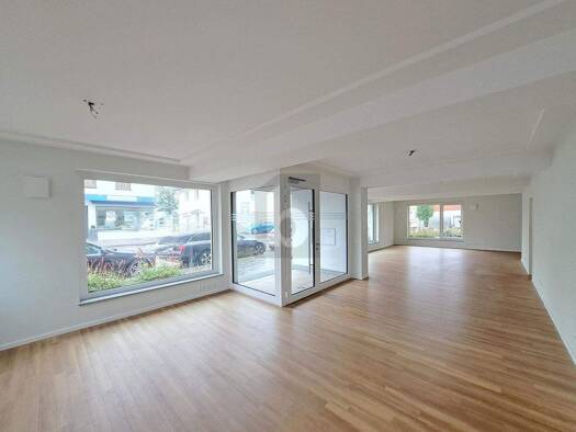 Laden zur Miete 3.270 € 2 Zimmer Gauting 82131