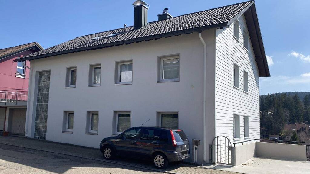 Mehrfamilienhaus zum Kauf 569.000 € 11 Zimmer 350 m² 654 m² Grundstück Schonach im Schwarzwald 78136