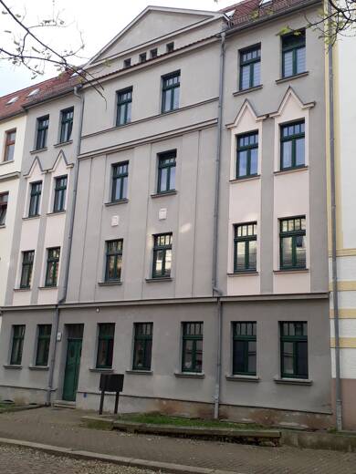 Wohnung zur Miete 390 € 2,5 Zimmer 65,4 m² frei ab sofort Rosa-Luxemburg-Str. 20 Zeitz Zeitz 06712