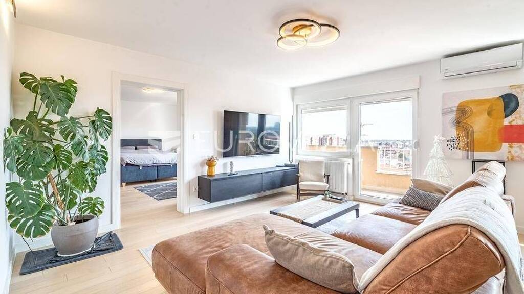 Wohnung zur Miete 1.350 € 2 Zimmer 77 m² 2. Geschoss Maksimir Dotrscina