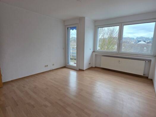 Wohnung zur Miete 600 € 1 Zimmer 75 m² Geschoss 3/4 frei ab sofort Emst Hagen 58093