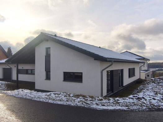 Bungalow zum Kauf 450.000 € 5 Zimmer 163 m² 747 m² Grundstück Mengerskirchen 35794