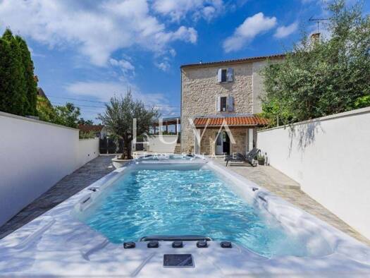 Haus zum Kauf 345.000 € 3 Zimmer 105 m² Bonaci, Porec Bonaci - Bonazzi