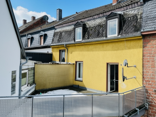 Mehrfamilienhaus zum Kauf 299.000 € 8 Zimmer 155 m² 162 m² Grundstück Innenstadt Kaiserslautern 67655