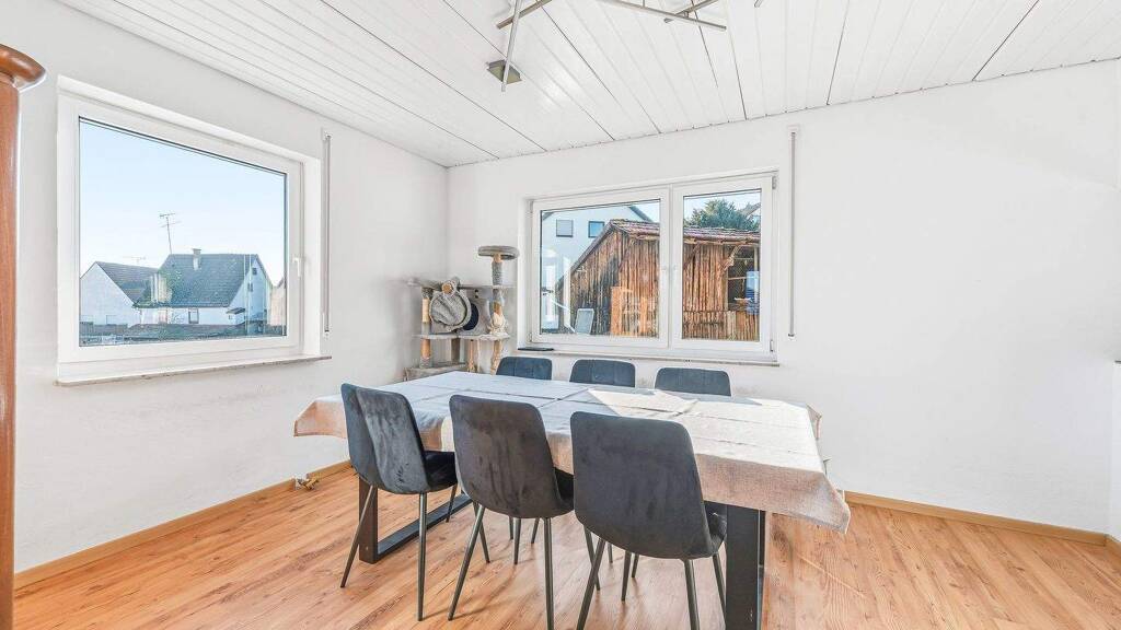 Einfamilienhaus zum Kauf 699.000 € 4,5 Zimmer 116,4 m² 840 m² Grundstück Unterensingen 72669