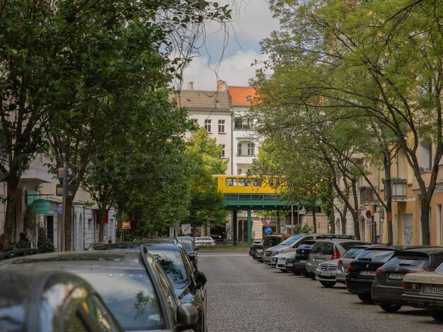 Mehrfamilienhaus zum Kauf 4.390.000 € 52 Zimmer 1.490 m² 460 m² Grundstück Prenzlauer Berg Pankow 10439