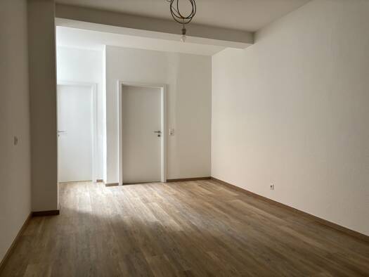 Wohnung zur Miete 850 € 3 Zimmer 98 m² 1. Geschoss frei ab sofort Fackelstraße 16 Innenstadt Kaiserslautern 67655