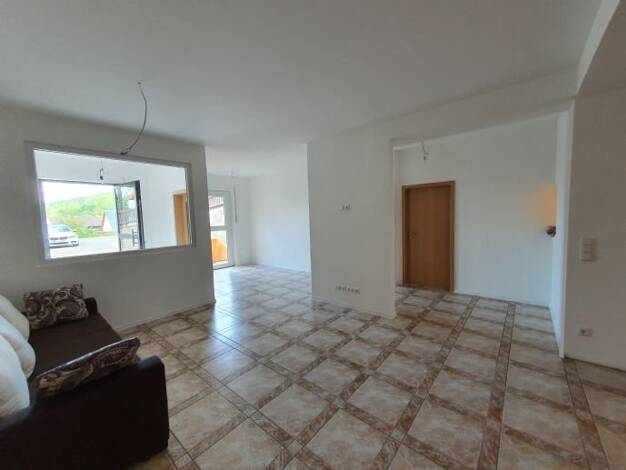 Wohnung zur Miete 1.080 € 3,5 Zimmer 134 m² Geschoss EG/1 Rosenau 16 Leutenbach Leutenbach 91359
