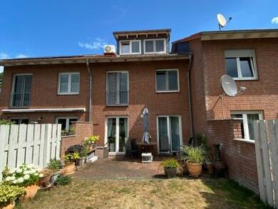 Reihenmittelhaus zum Kauf 395.000 € 6 Zimmer 148 m² 184 m² Grundstück frei ab 01.10.2025 Garbsen 30826