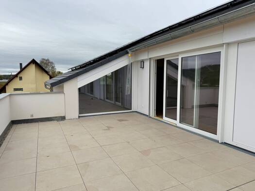 Wohnung zur Miete - Erstbezug 1.660 € 2 Zimmer 98 m² Geschoss 1/2 frei ab 01.11.2026 Unterjesingen Tübingen 72070