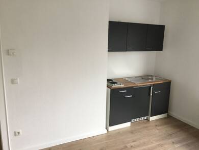 Studio zur Miete 340 € 1 Zimmer 26 m² Geschoss 3/4 frei ab 01.10.2025 Altstadt I - Südwest Mülheim an der Ruhr 45468
