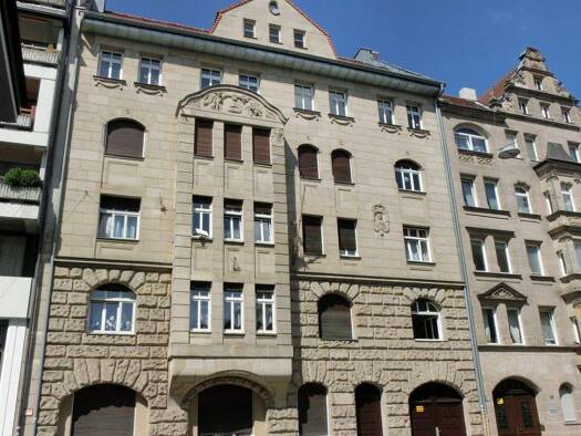 Wohnung zur Miete 1.350 € 5,5 Zimmer 159 m² frei ab 15.02.2026 Amalienstraße Südstadt Fürth 90763