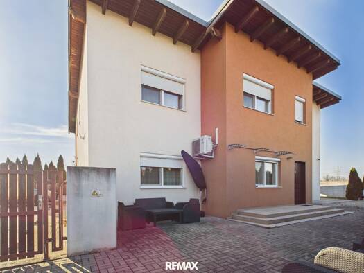 Mehrfamilienhaus zum Kauf 1.199.999 € 11 Zimmer 391 m² 826 m² Grundstück Parndorf 7111
