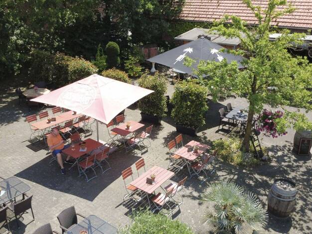 Gastronomie/Hotel zum Kauf 878.900 € 1.416 m² Gastrofläche Herzfeld Lippetal 59510