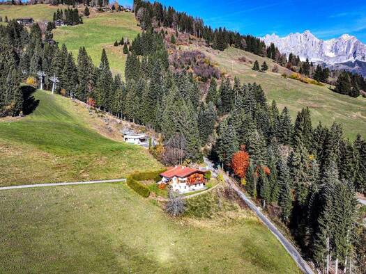 Haus zur Miete 20 € 5 Zimmer 300 m² 1.500 m² Grundstück Reith 6370