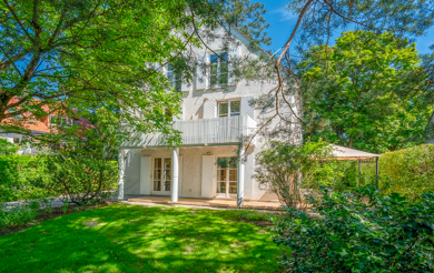 Villa zum Kauf 2.800.000 € 9 Zimmer 300 m² 1.100 m² Grundstück Lochham Gräfelfing 82166