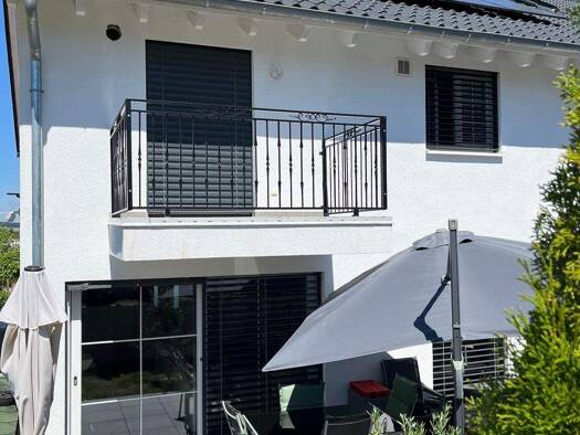 Doppelhaushälfte zum Kauf 879.000 € 8 Zimmer 210,3 m² 225 m² Grundstück Weinsberg Weinsberg 74189