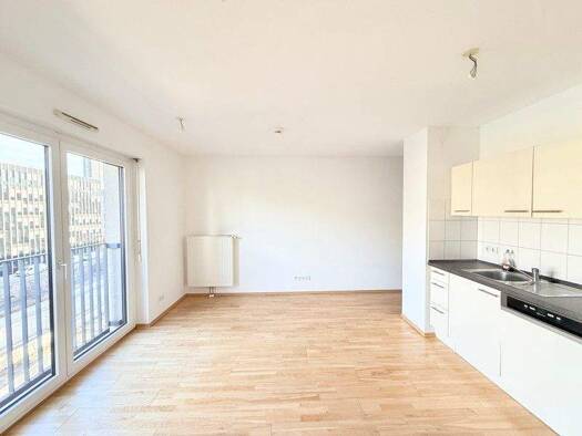 Wohnung zur Miete 648 € 1 Zimmer 28,1 m² 4. Geschoss frei ab 22.02.2026 Madrider Straße 1 Gallus Frankfurt 60327