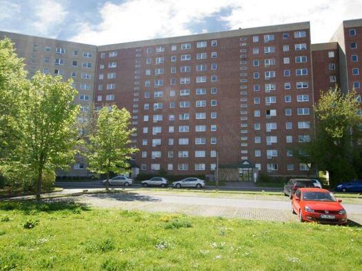 Wohnung zur Miete 410 € 4 Zimmer 90,1 m² 3. Geschoss Karl-Friedrich-Schinkel-Straße 21 Chrieschwitz Plauen 08529