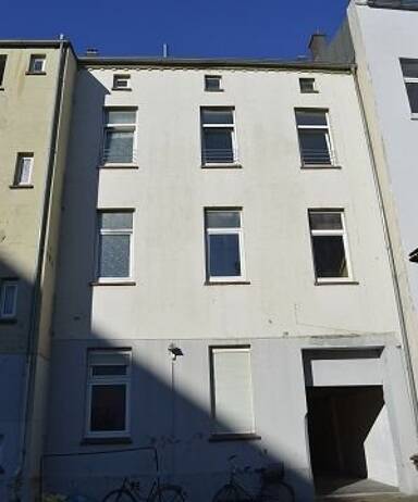 Wohnung zur Miete 580 € 4 Zimmer 100 m² 2. Geschoss Rheinstraße 170 Bant Wilhelmshaven 26382