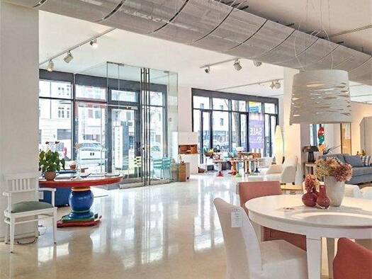 Laden zur Miete 25 € 794 m² Verkaufsfläche Schwanthalerhöhe München 80339