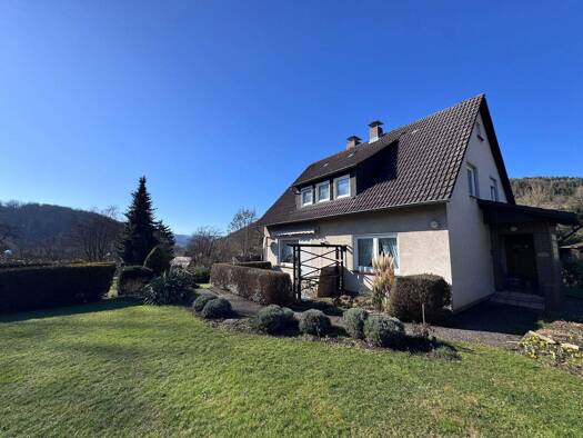 Einfamilienhaus zum Kauf 95.000 € 5 Zimmer 120 m² 849 m² Grundstück frei ab 01.06.2026 Schulviertel 2 Werleshausen Witzenhausen 37214