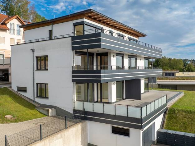 Wohnung zur Miete 1.295 € 4 Zimmer 111,6 m² frei ab 01.11.2026 Deggendorf Deggendorf 94469