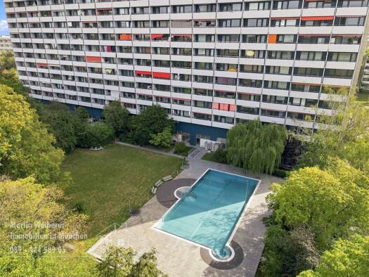 Wohnung zum Kauf 395.000 € 2 Zimmer 69 m² 8. Geschoss Drygalski-Allee 118 Thalk.Obersendl.-Forsten-Fürstenr.-Solln München 81477