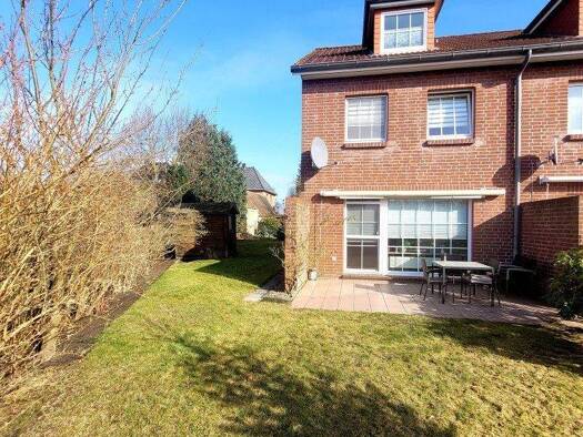 Reihenendhaus zum Kauf 209.000 € 4 Zimmer 104 m² 325 m² Grundstück Zum Remel 8 Hagenow 19230