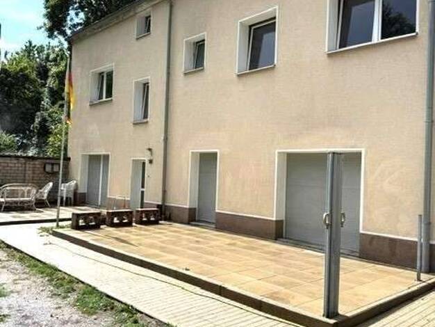 Mehrfamilienhaus zum Kauf 425.000 € 13 Zimmer 240 m² 922 m² Grundstück Untermeiderich Duisburg 47137