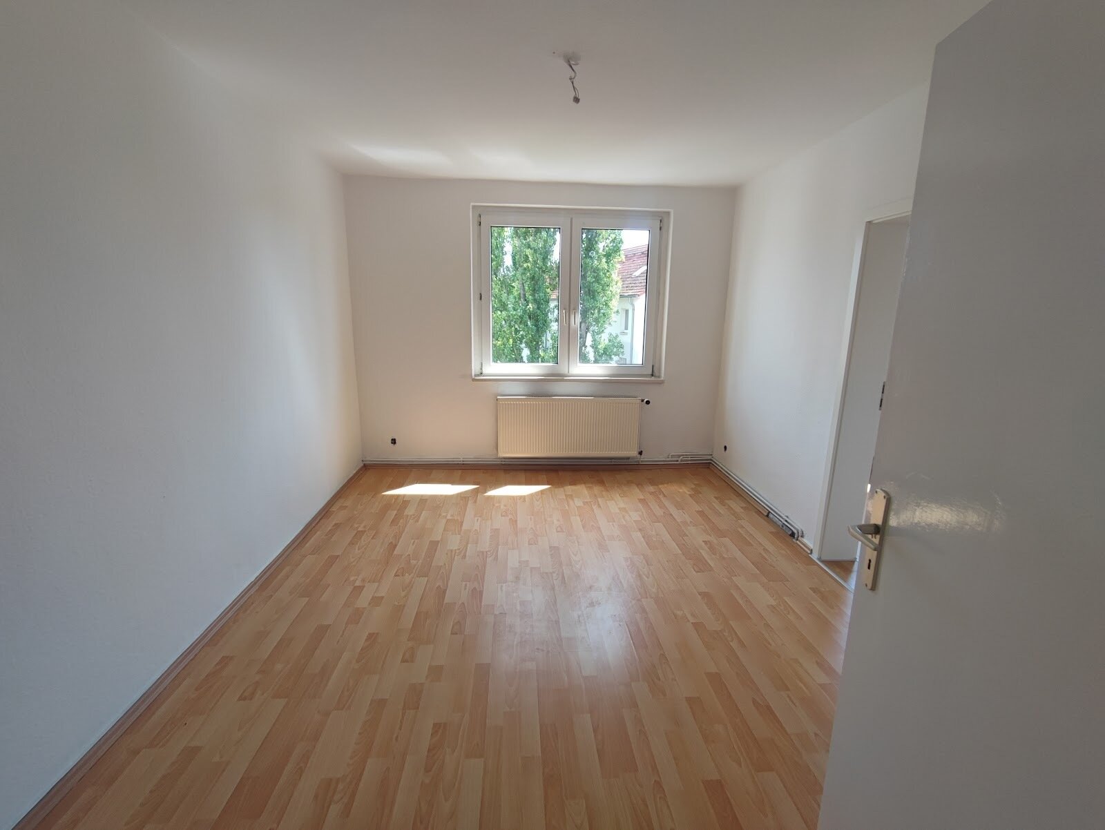 Wohnung zur Miete 427 € 4 Zimmer 73,5 m²<br/>Wohnfläche 3.<br/>Geschoss Straße des Friedens 78 Merseburg Merseburg 06217