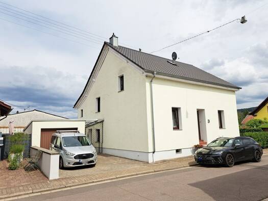 Haus zum Kauf 290.000 € 130 m² 304 m² Grundstück Rubensstraße 8 Brotdorf Merzig 66663