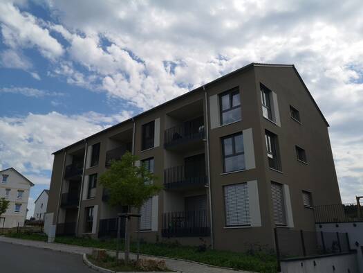 Wohnung zur Miete 1.120 € 3 Zimmer 85 m² Geschoss 1/3 frei ab 01.02.2026 Veitshöchheim 97209