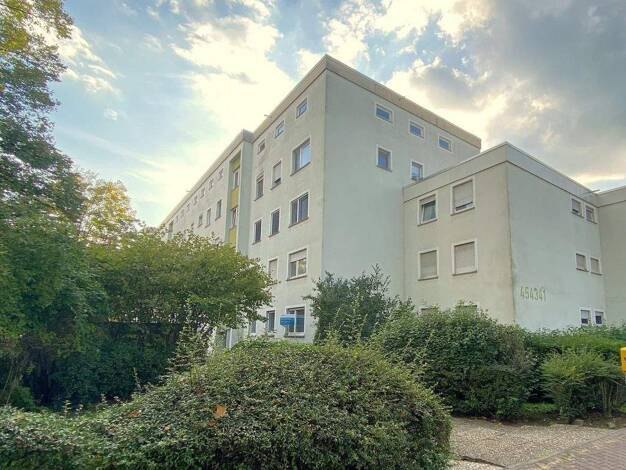 Wohnung zum Kauf provisionsfrei 165.000 € 1,5 Zimmer 37,5 m² 3. Geschoss Nieder Kirchweg 41 Nied Frankfurt am Main 65934