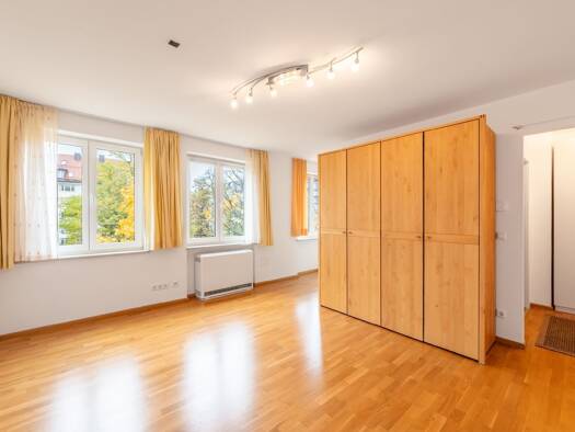 Wohnung zum Kauf 299.000 € 1 Zimmer 25 m² 3. Geschoss Schwabing-West München 80796