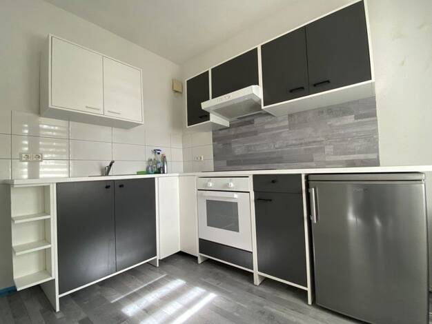 Wohnung zur Miete nur mit Wohnberechtigungsschein 252 € 1 Zimmer 40,2 m² 3. Geschoss frei ab 01.01.2027 Haus-Endt-Straße 43 Urdenbach Düsseldorf 40593