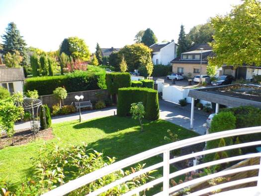 Wohnung zur Miete 790 € 2 Zimmer 45 m² Geschoss 1/2 frei ab sofort Müngersdorf Köln 50933
