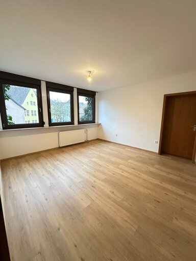 Wohnung zur Miete 1.050 € 4 Zimmer 139 m² 1. Geschoss frei ab sofort Herrnhof 12 Herrieden Herrieden 91567