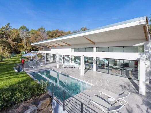 Haus zur Miete auf Zeit 7.500 € 7 Zimmer 220 m² Chemin du Collet 396 Nord Roquefort-les-Pins 06330