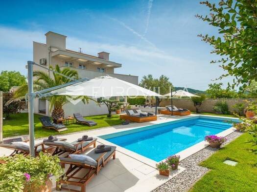 Haus zum Kauf 980.000 € 3 Zimmer 224 m² Rovinjsko Selo Rovinj