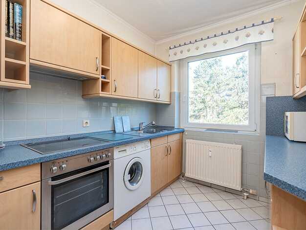 Wohnung zum Kauf 249.000 € 2 Zimmer 77,2 m² 2. Geschoss Gropiusstadt Neukölln 12353