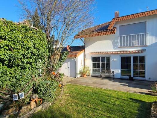 Doppelhaushälfte zum Kauf 629.000 € 5 Zimmer 124,6 m² 249 m² Grundstück Nieder-Roden Rodgau - Nieder Roden 63110