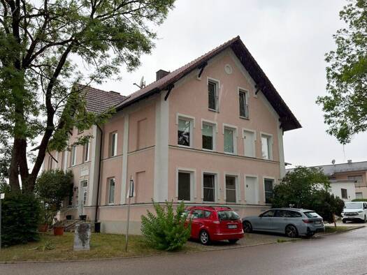 Wohnung zum Kauf 99.000 € 2 Zimmer 68,5 m² Schulstraße 13 Walkertshofen Attenhofen 84091