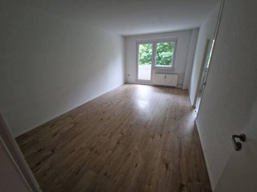 Wohnung zur Miete 350 € 2 Zimmer 57 m² 1. Geschoss frei ab sofort Schlungwitz Doberschau-Gaußig 02692