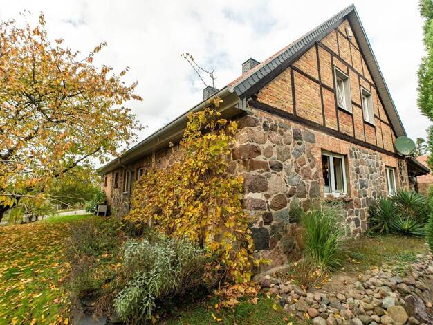 Einfamilienhaus zum Kauf provisionsfrei 325.000 € 5 Zimmer 228 m² 3.147 m² Grundstück Rambow Moltzow 17194