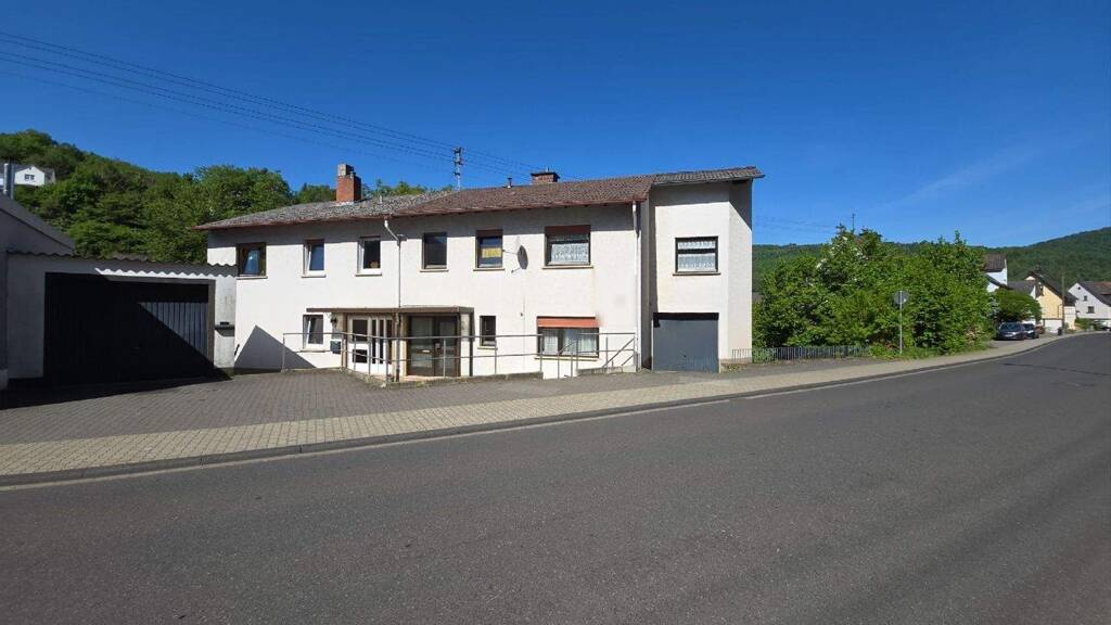 Reihenendhaus zum Kauf 240.000 € 11 Zimmer 230 m² 1.267 m² Grundstück Idar-Oberstein 55743