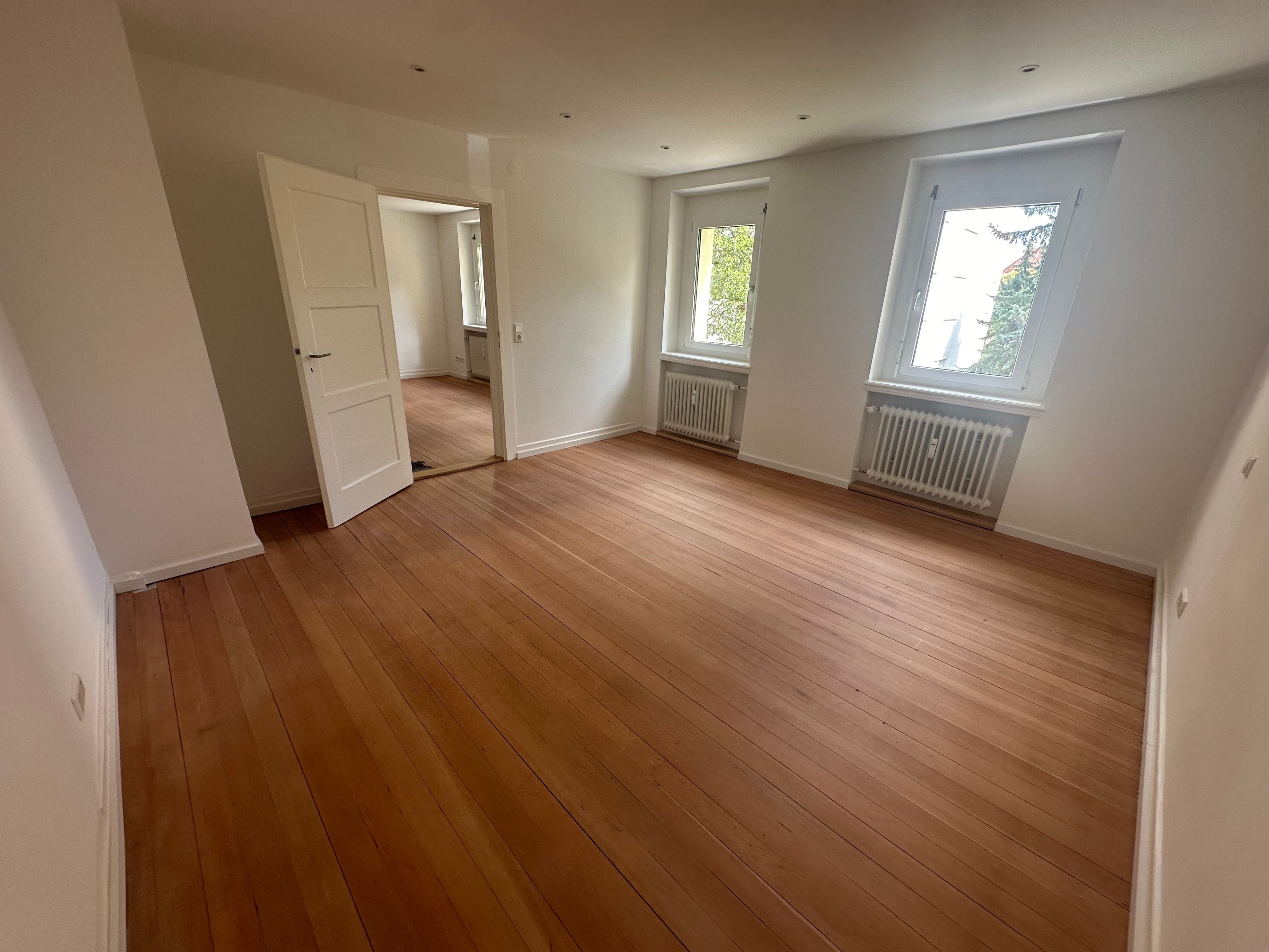 Wohnung zur Miete 1.200 € 4 Zimmer 106 m²<br/>Wohnfläche 1.<br/>Geschoss ab sofort<br/>Verfügbarkeit Waldeck - Schule 41 Singen (Hohentwiel) 78224